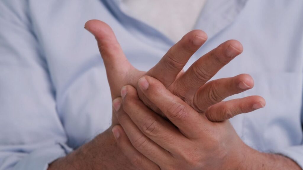 formigamento nas mãos