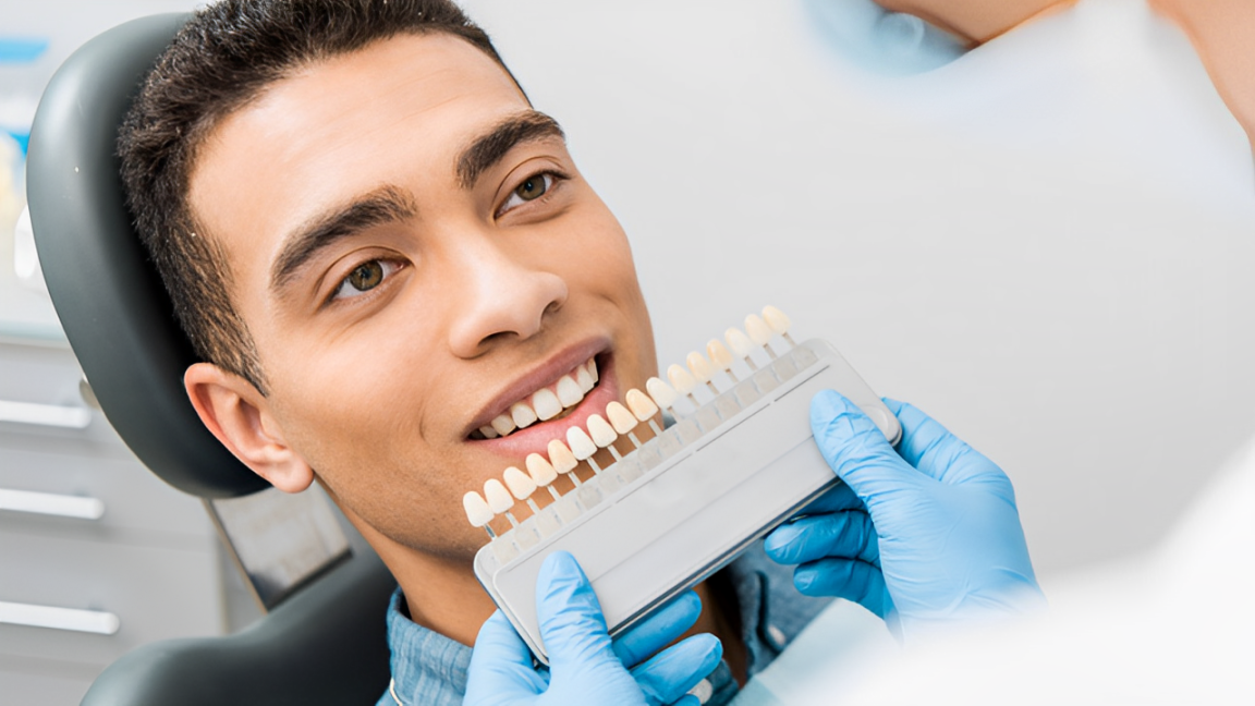 Paciente fazendo avaliação antes de clareamento dental