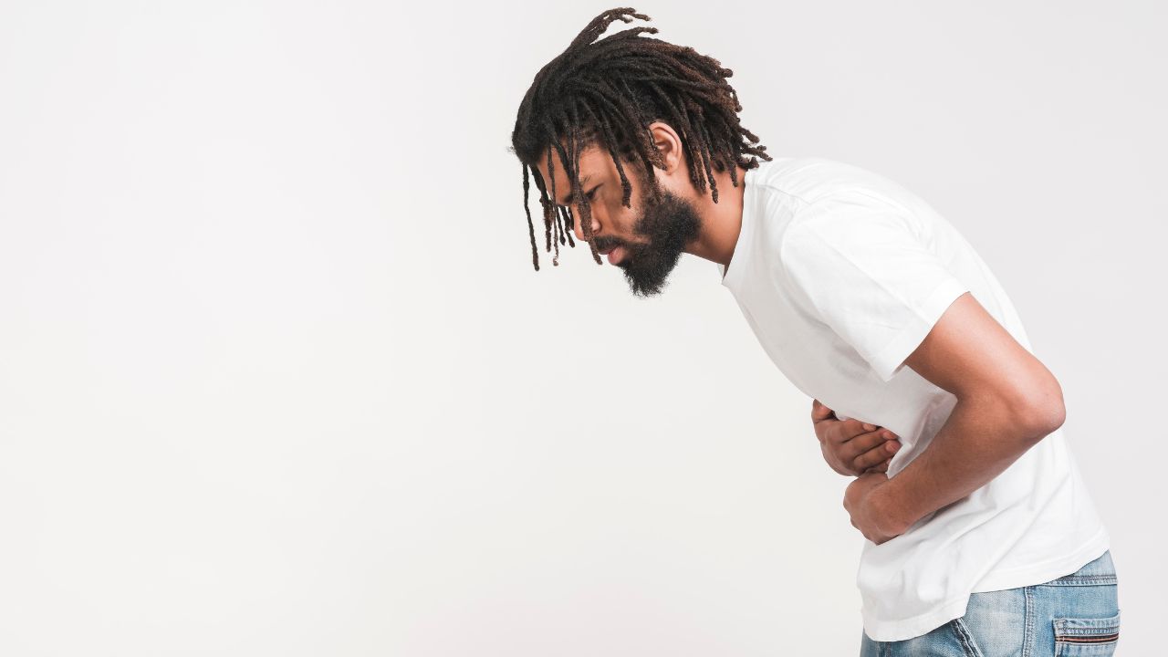 sintomas de gordura no fígado