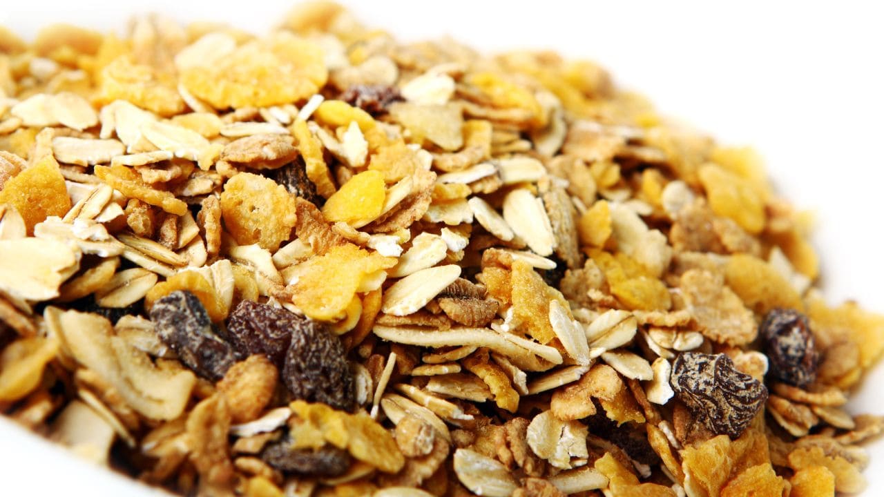 Banana com granola engorda Banana com granola engorda