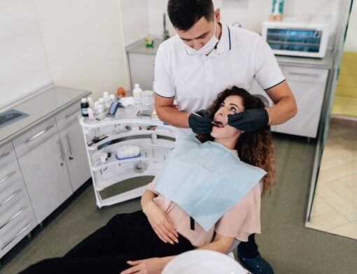 Tratamentos e cuidados após a primeira visita ao dentista