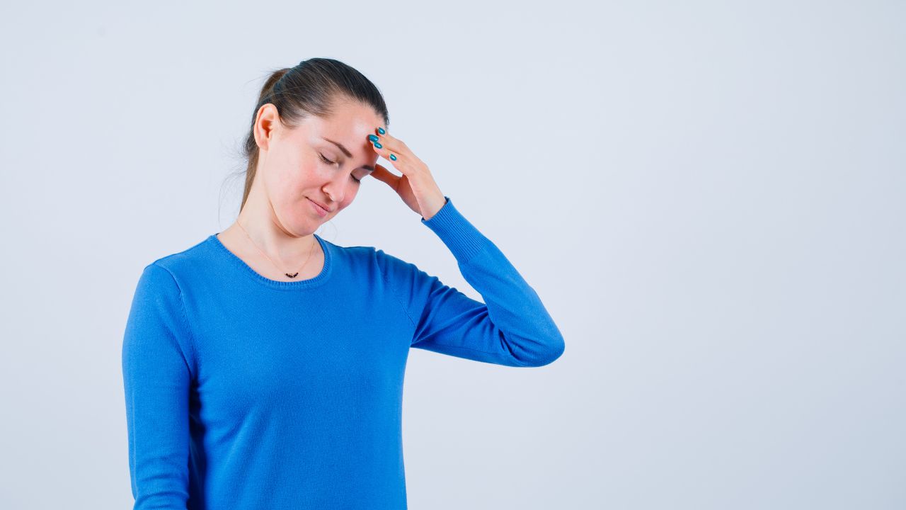 Dor de cabeça do lado direito