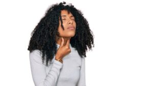 Placa nas amígdalas