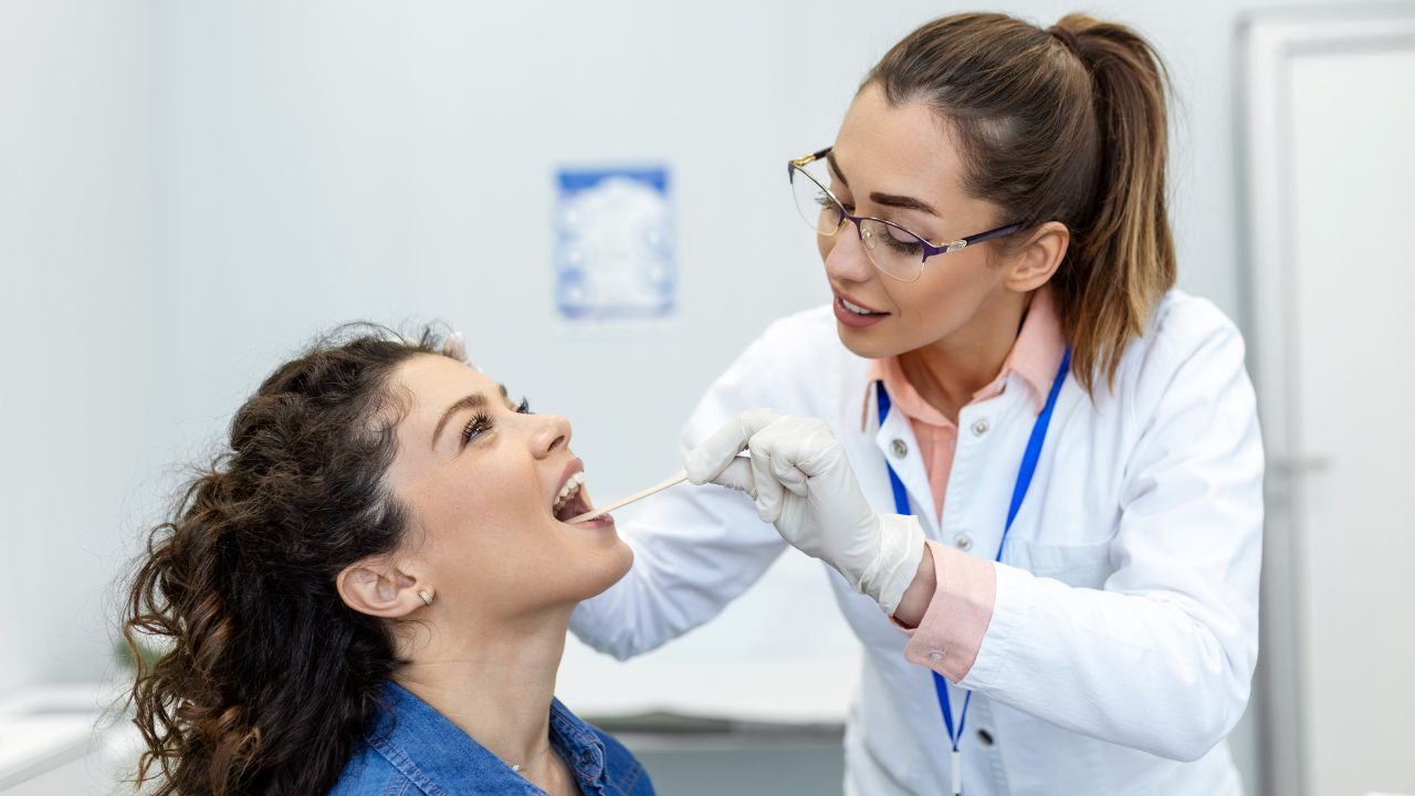 Prevenção da afta no céu da boca