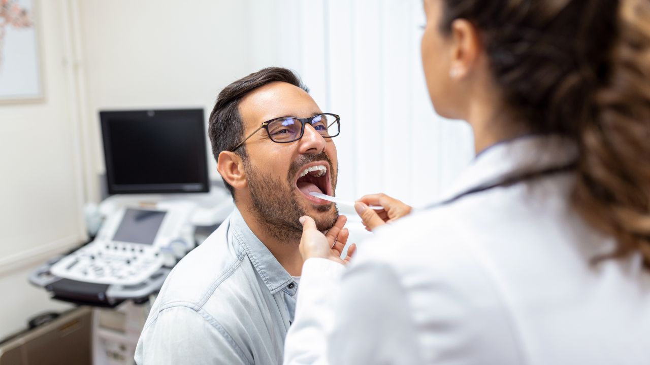 Prevenção do céu da boca inflamado