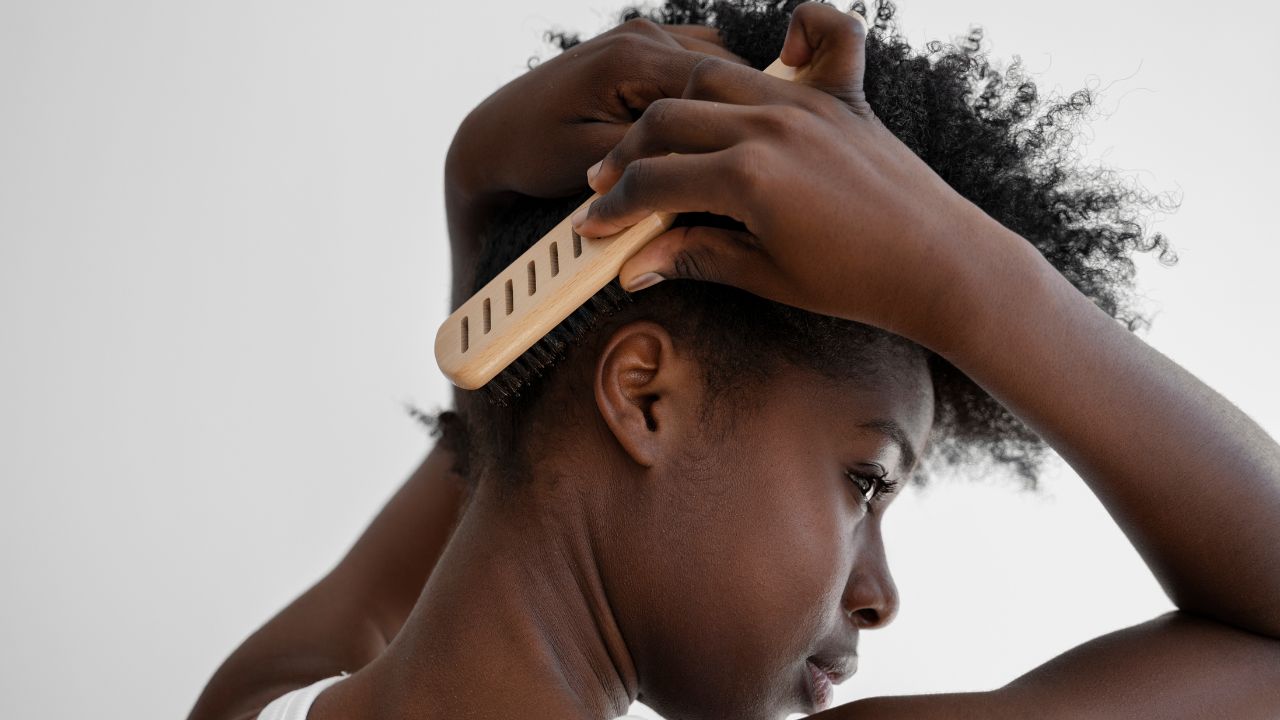 Sintomas da dermatite capilar Sintomas da dermatite capilar