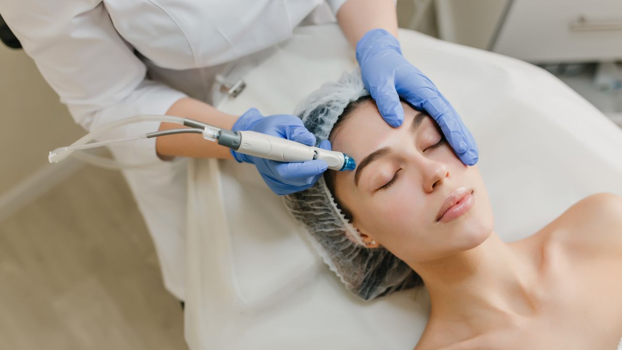 Com que frequência ir ao dermatologista Com que frequência ir ao dermatologista