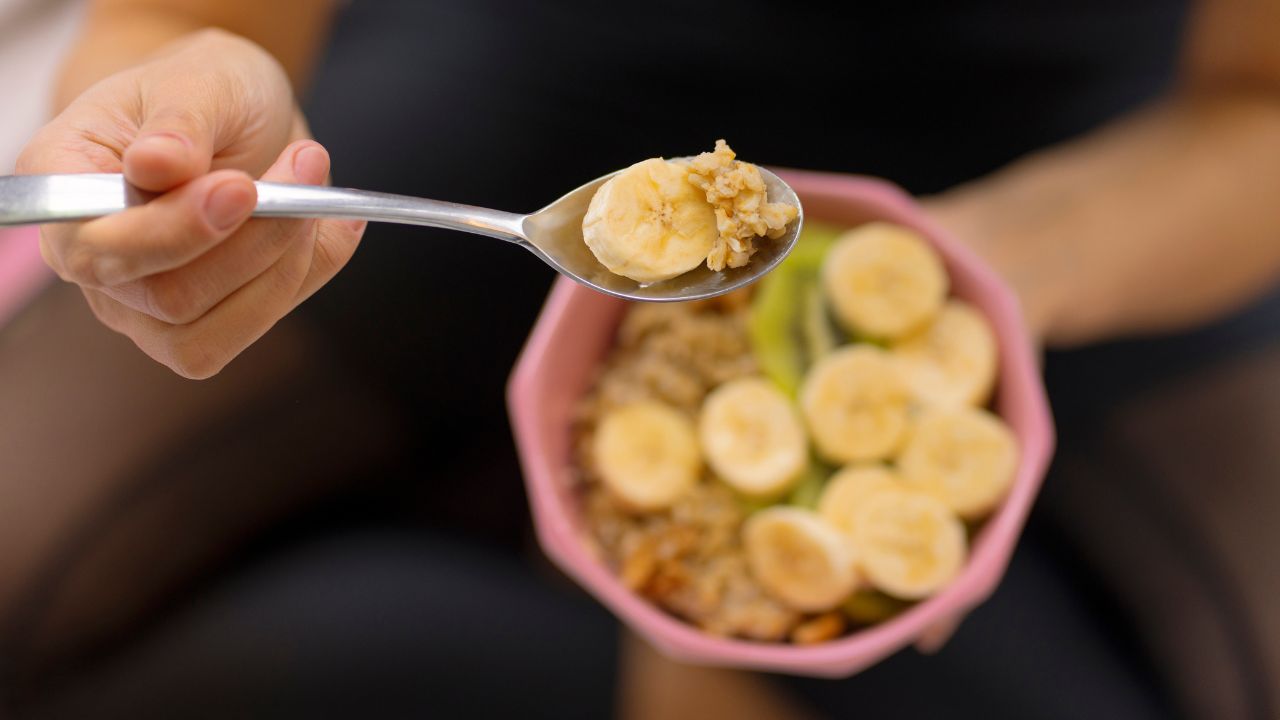 Exemplos práticos de refeições pré-treino Exemplos práticos de refeições pré-treino