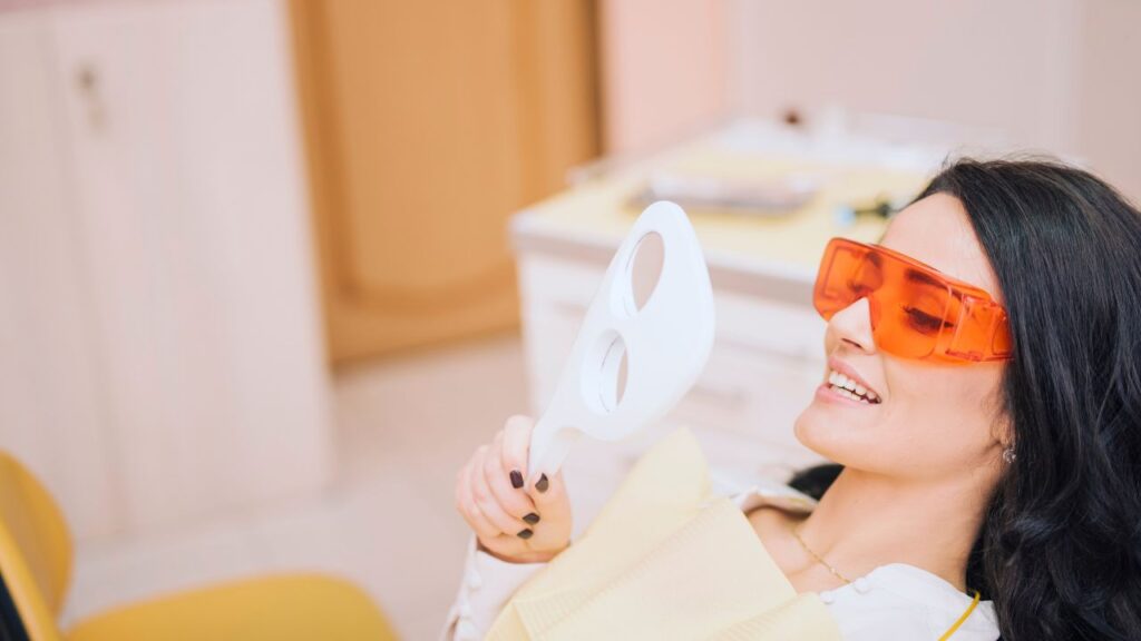 Quanto tempo dura um clareamento dental